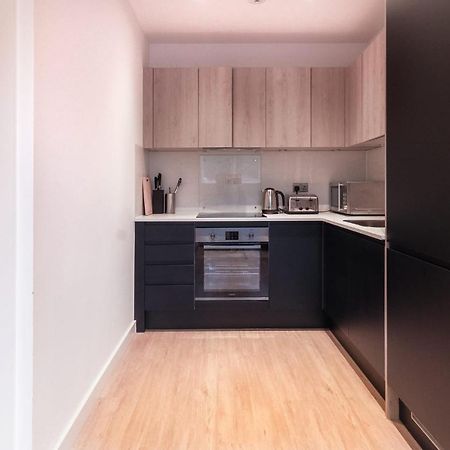 Furness House By Pay As U Stay Redhill  Buitenkant foto